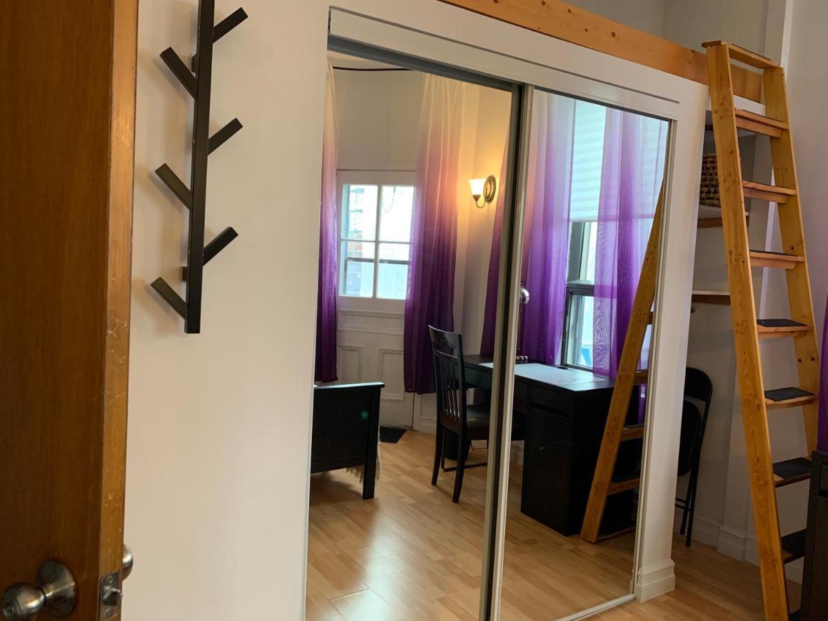 Chambres El Mediterraneo Rooms Montréal Eksteriør bilde